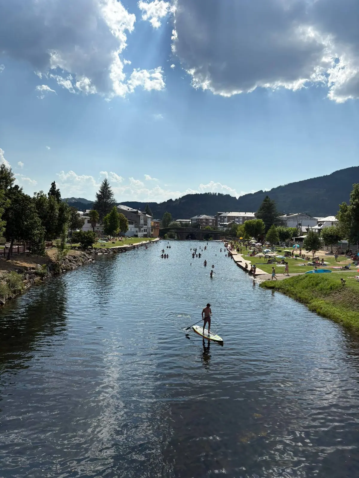 Fotos Adicionales - Playa fluvial Vega de espinareda.